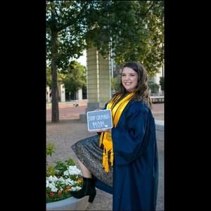 Meet your Posher, Lauren